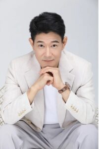 ブギウギ|中国人・黎錦光役の浩歌は日本人俳優!どんな人?「光る君へ」も出演! | エンタメファミリー